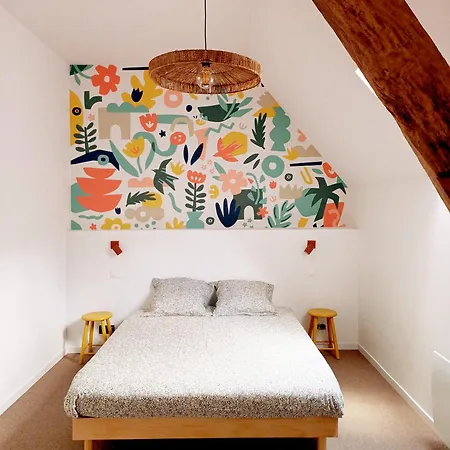 La Garenciere - Les Fleurs Holiday home *